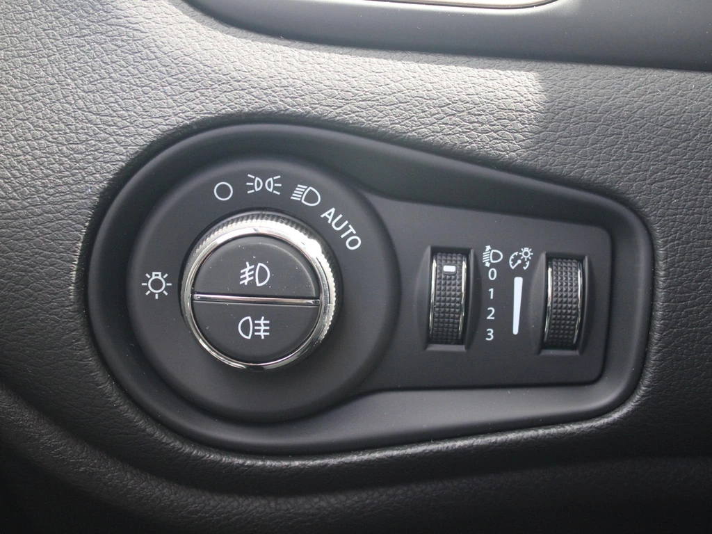 Jeep Renegade – foto 16