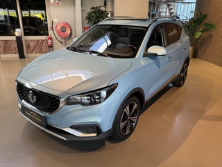 MG ZS EV – thumbnail 2