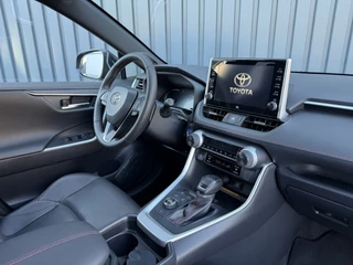 Toyota RAV4 – thumbnail 16