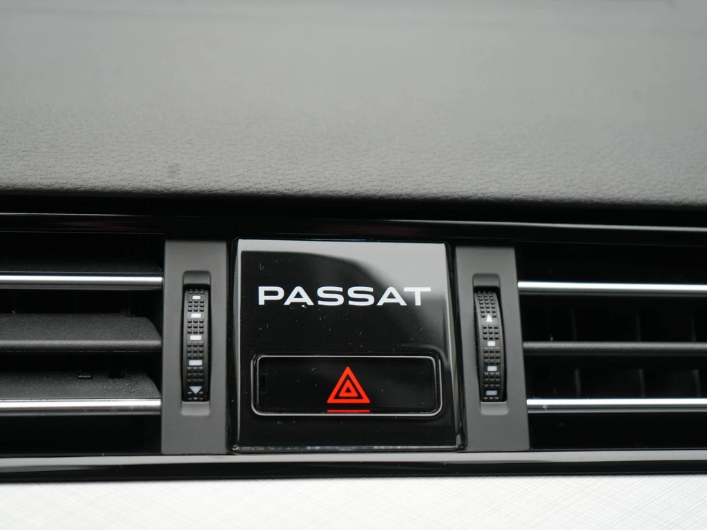 Volkswagen Passat – foto 21