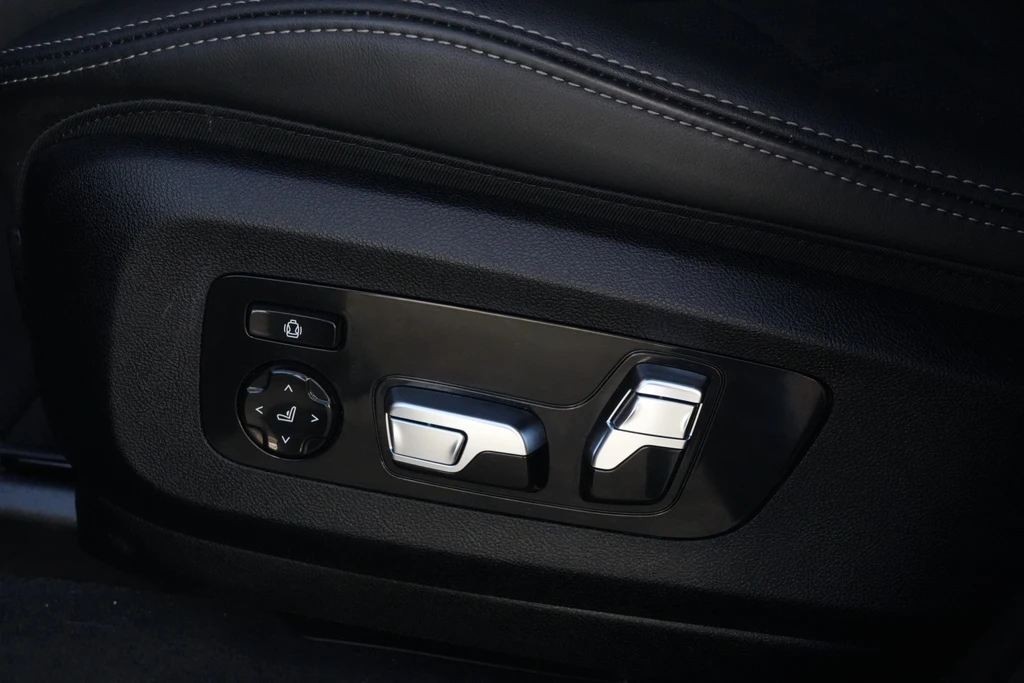 BMW X5 – foto 32