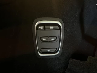 Renault Grand Scénic – thumbnail 9