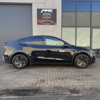 Tesla Model Y – thumbnail 6