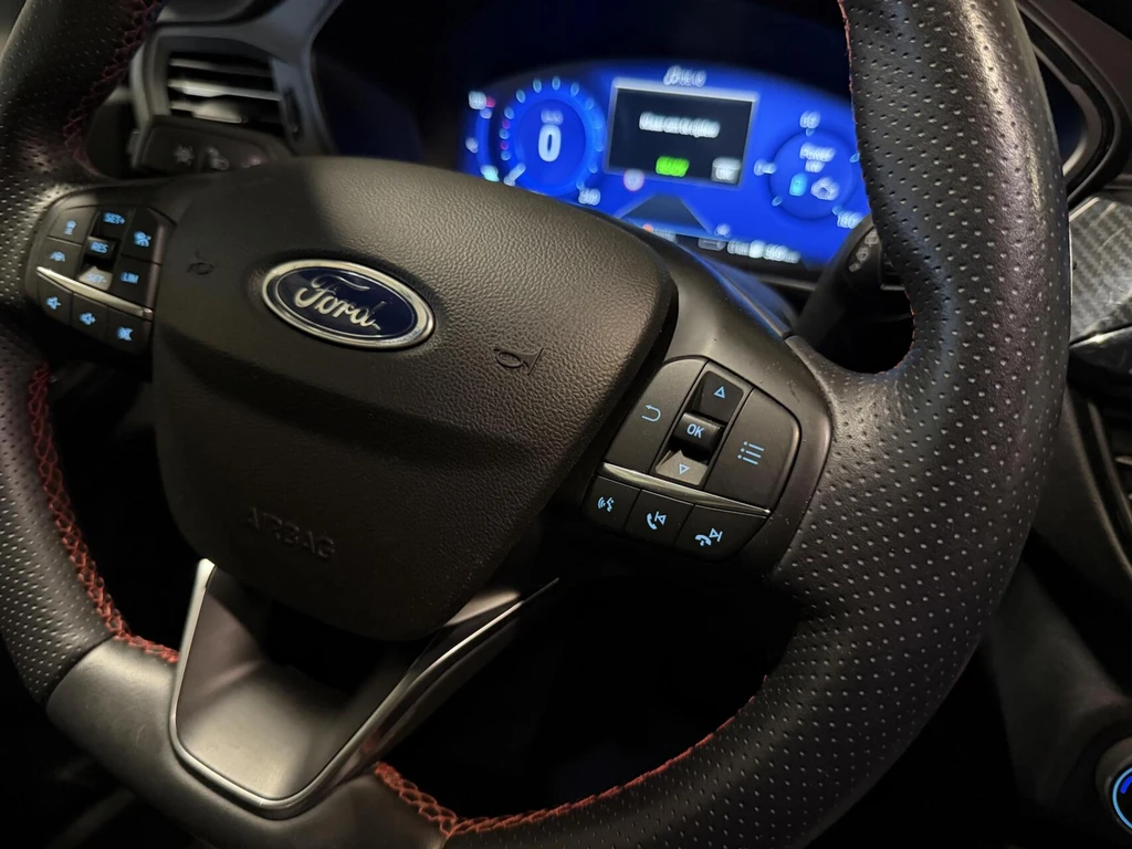 Ford Kuga – foto 18