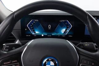 BMW i4 – thumbnail 33