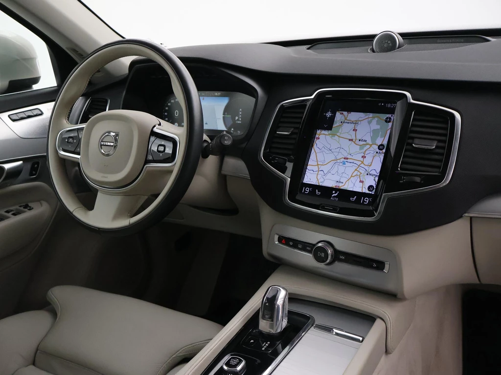 Volvo XC90 – foto 10