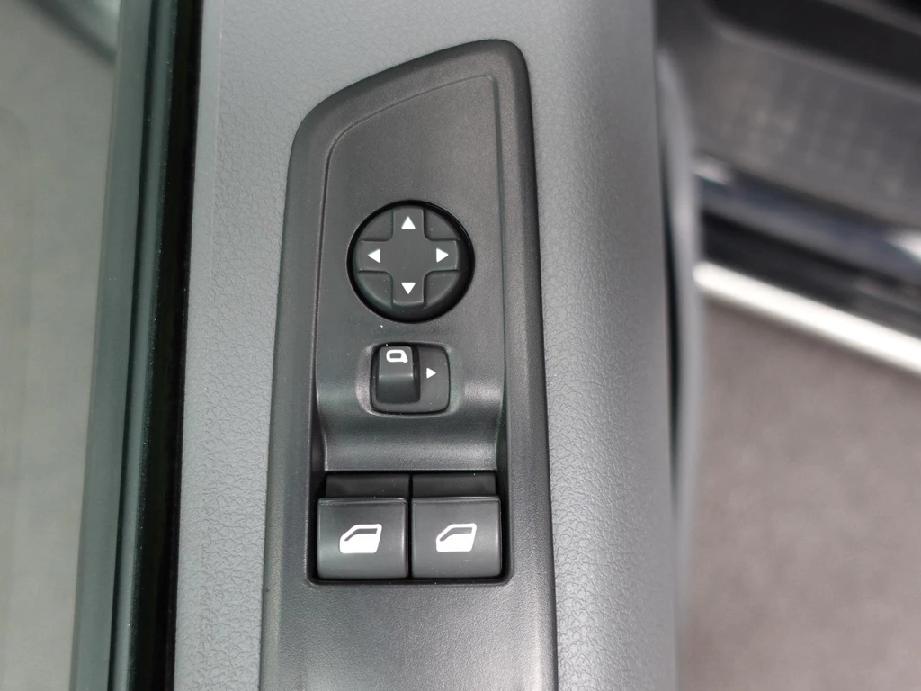 Opel Vivaro – foto 15