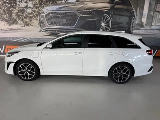 Kia Ceed Sportswagon – thumbnail 3