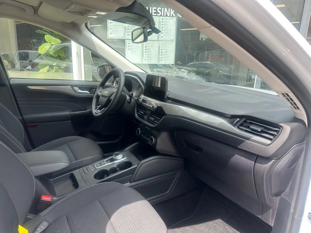 Ford Kuga – foto 12