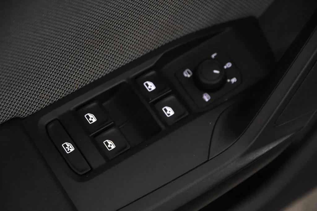 SEAT Leon – foto 27