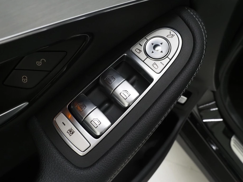 Mercedes-Benz GLC – foto 19