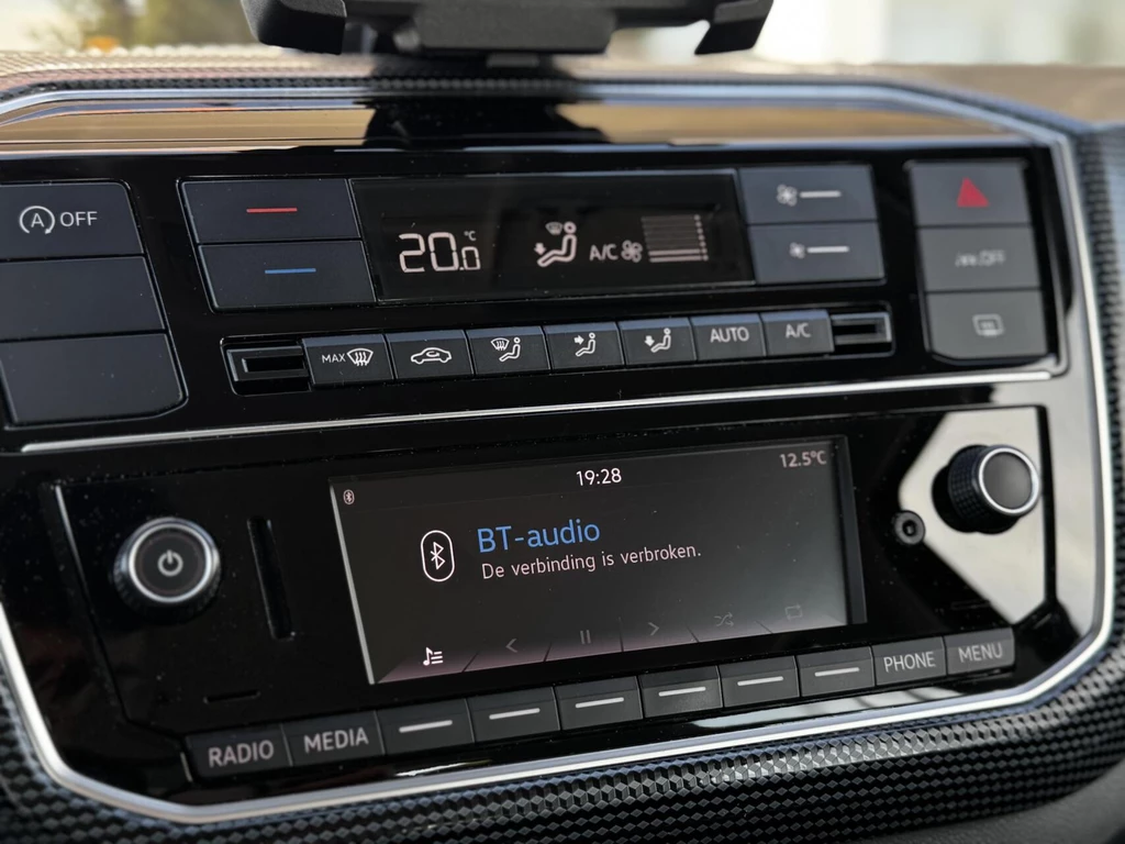 Volkswagen up! – foto 11