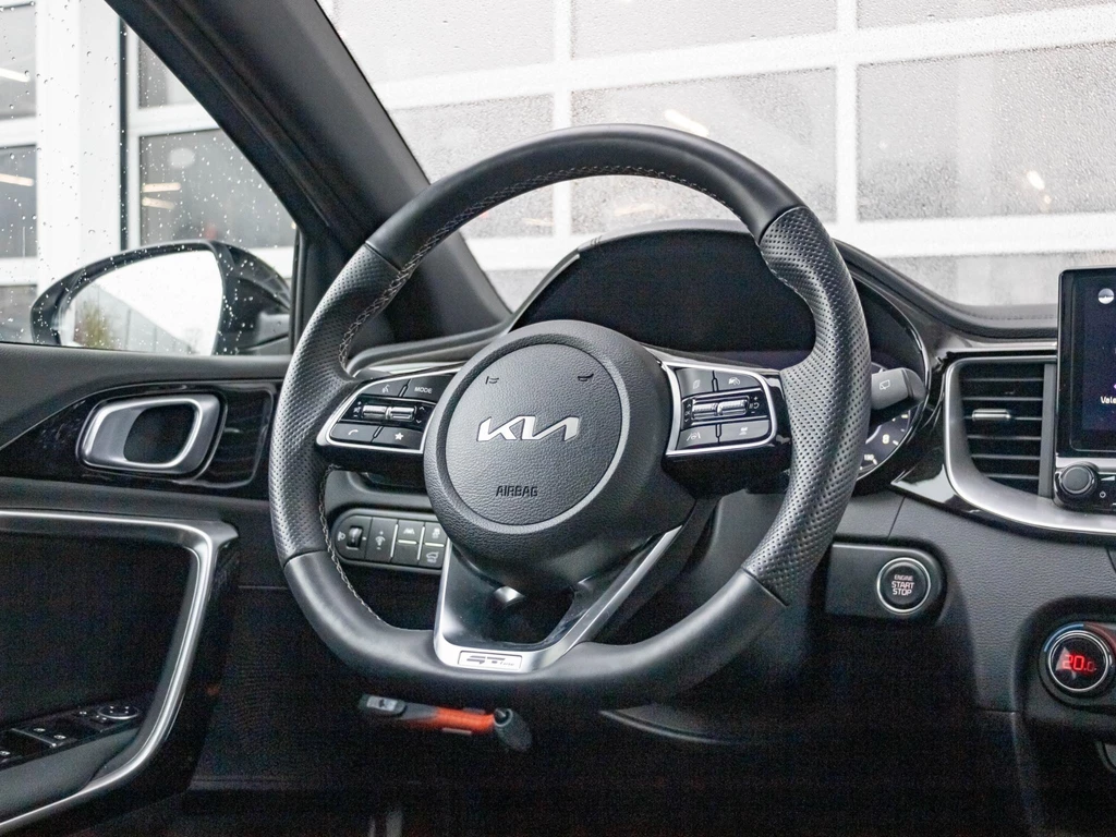 Kia XCeed – foto 15