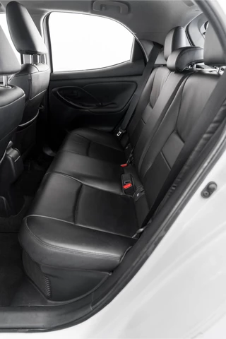 Toyota Yaris – thumbnail 12