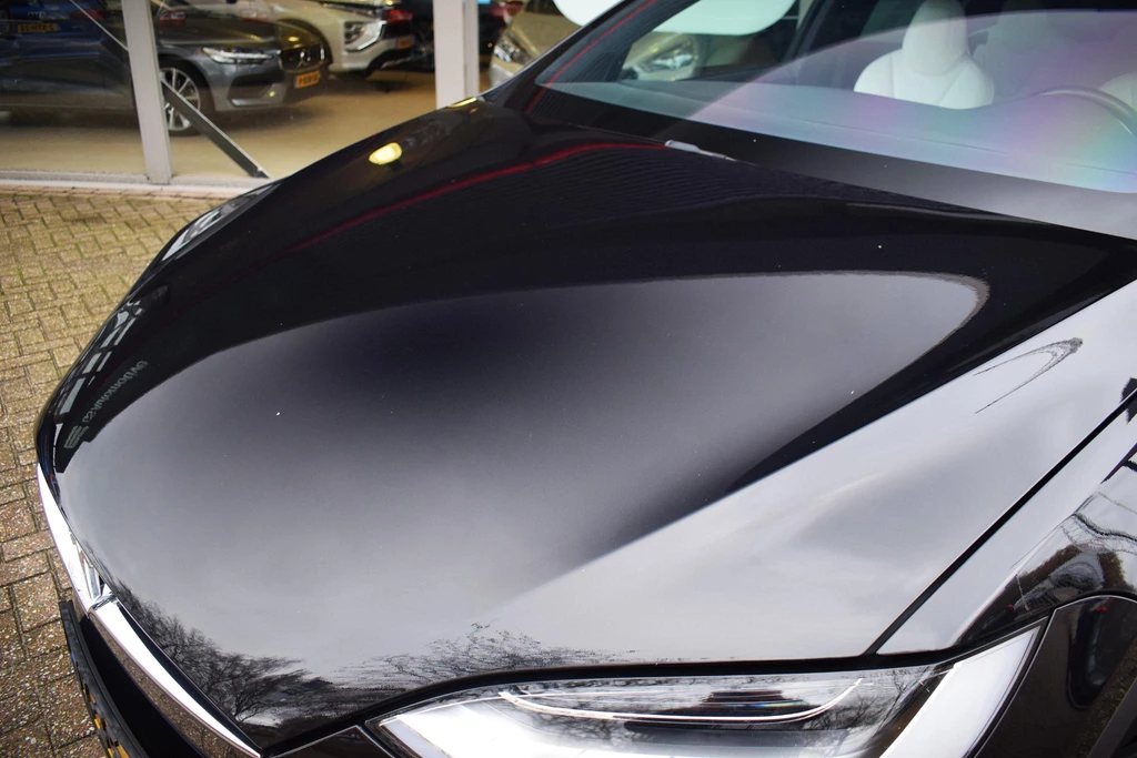 Tesla Model X – foto 19