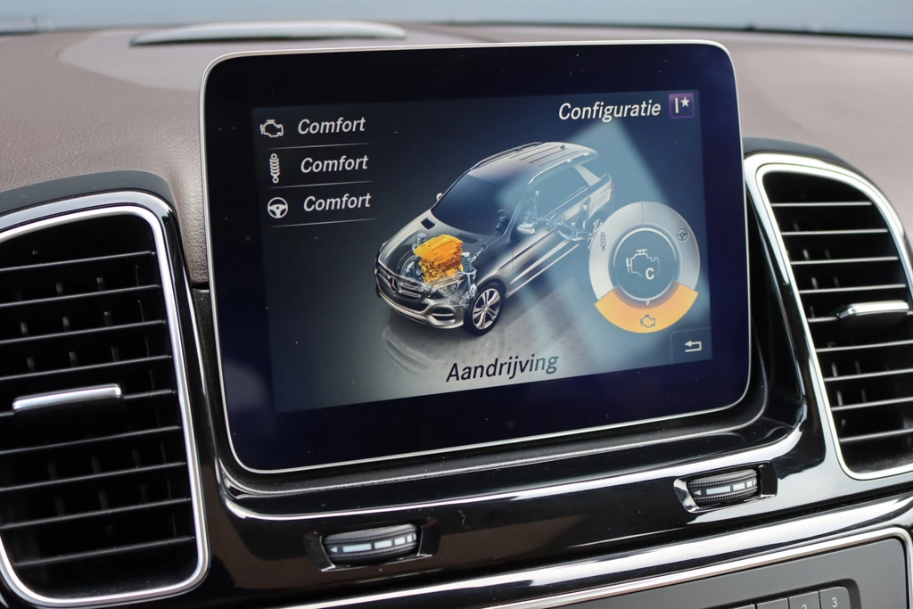 Mercedes-Benz GLE – foto 34