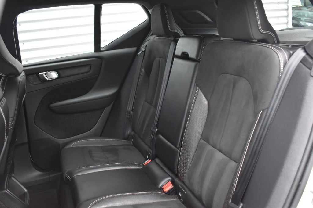 Volvo XC40 – foto 28