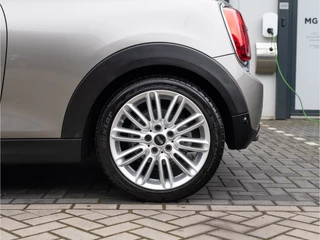 MINI Cooper Cabrio – thumbnail 24