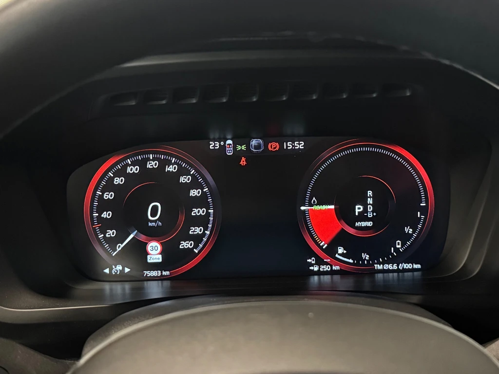 Volvo XC90 – foto 20