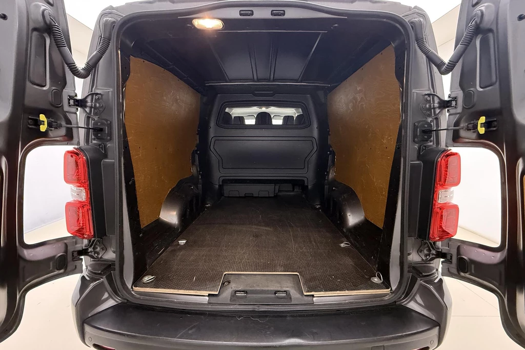 Opel Vivaro – foto 12