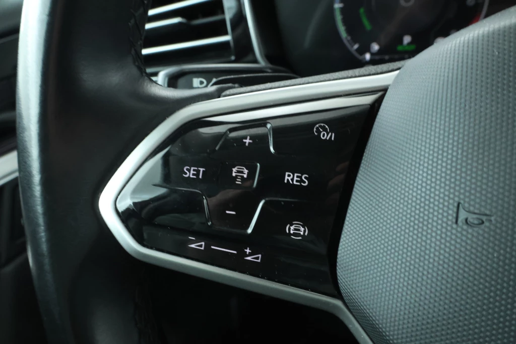 Volkswagen Touareg – foto 27