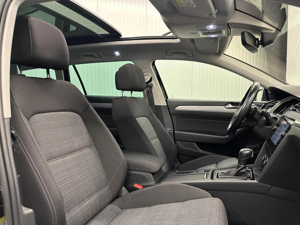 Volkswagen Passat – foto 13