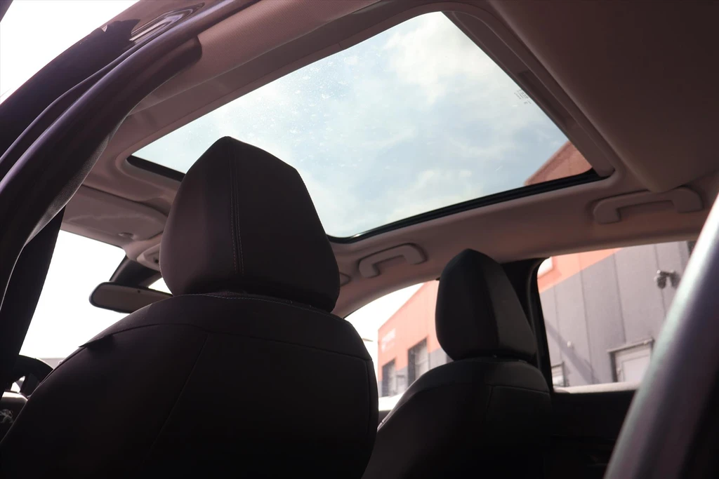 Peugeot 208 – foto 11