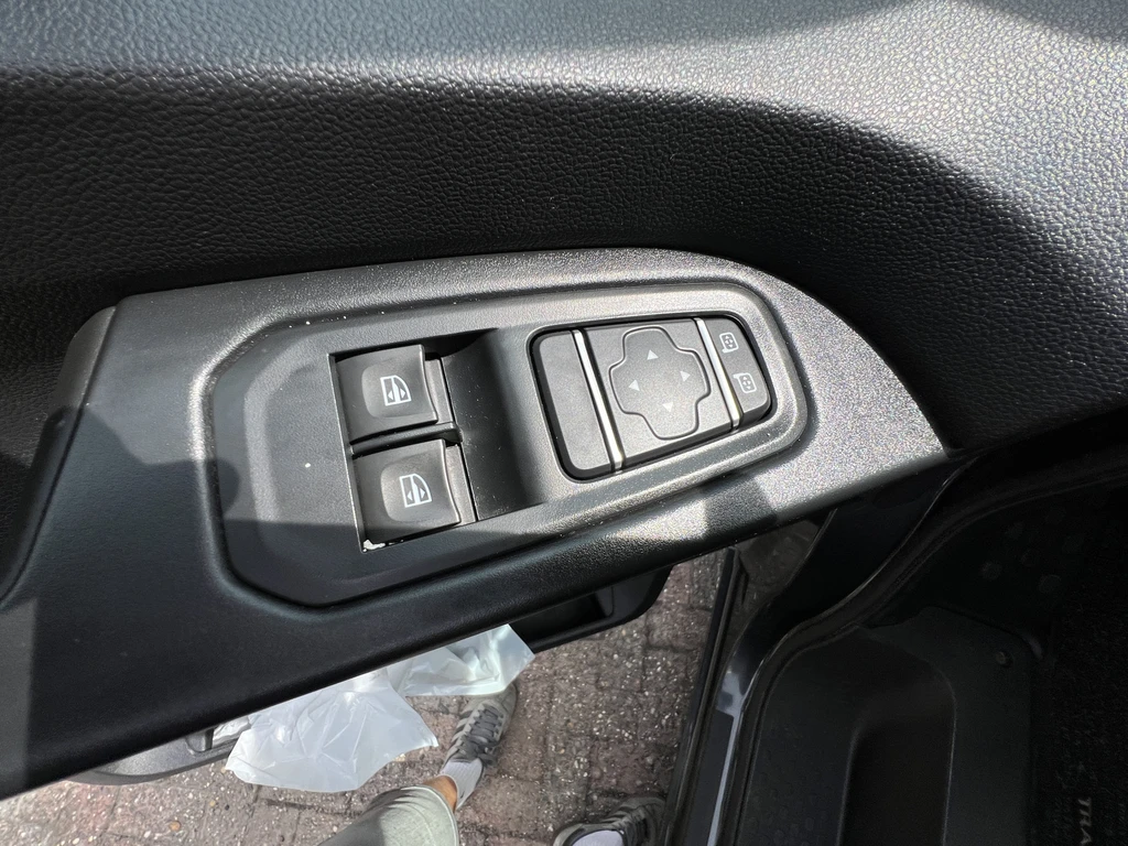 Renault Trafic – foto 24