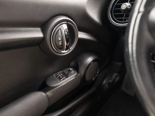 MINI Cooper – thumbnail 23