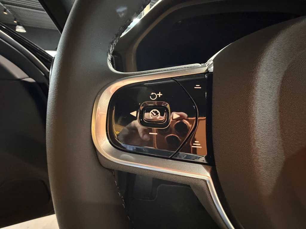 Volvo XC60 – foto 19