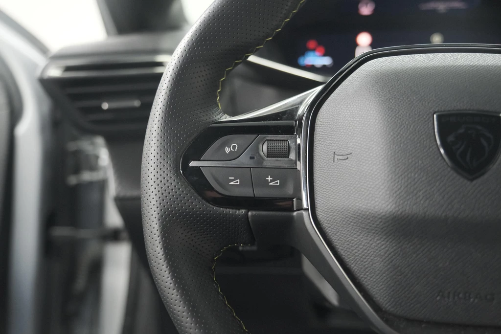 Peugeot 208 – foto 39