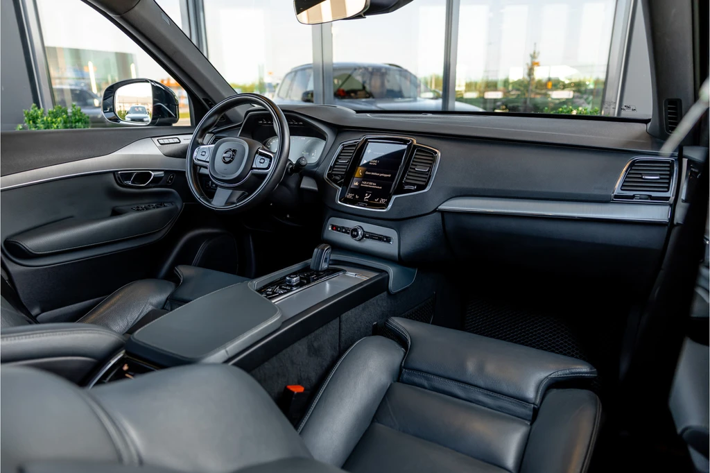 Volvo XC90 – foto 18