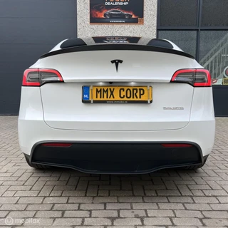 Tesla Model Y – thumbnail 4