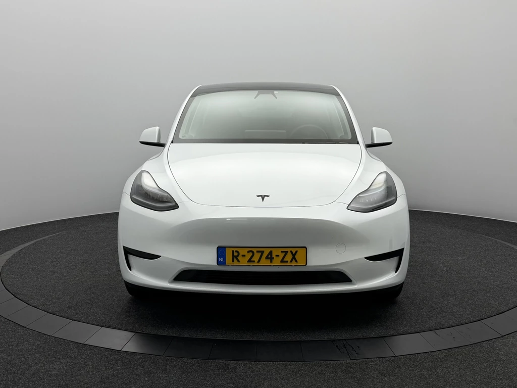 Tesla Model Y – foto 8