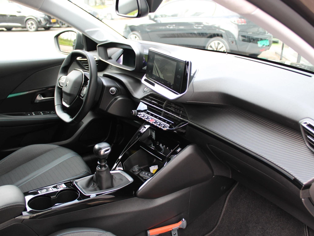 Peugeot 208 – foto 14