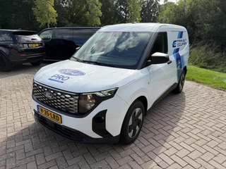 Ford E-Transit Courier – thumbnail 1