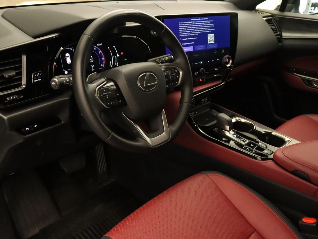 Lexus NX – foto 14