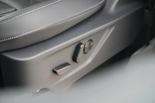 Ford Tourneo Custom – thumbnail 20