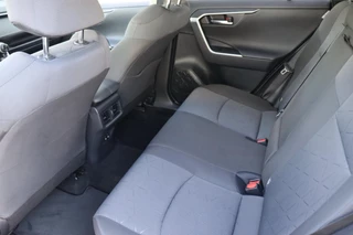 Toyota RAV4 – thumbnail 11