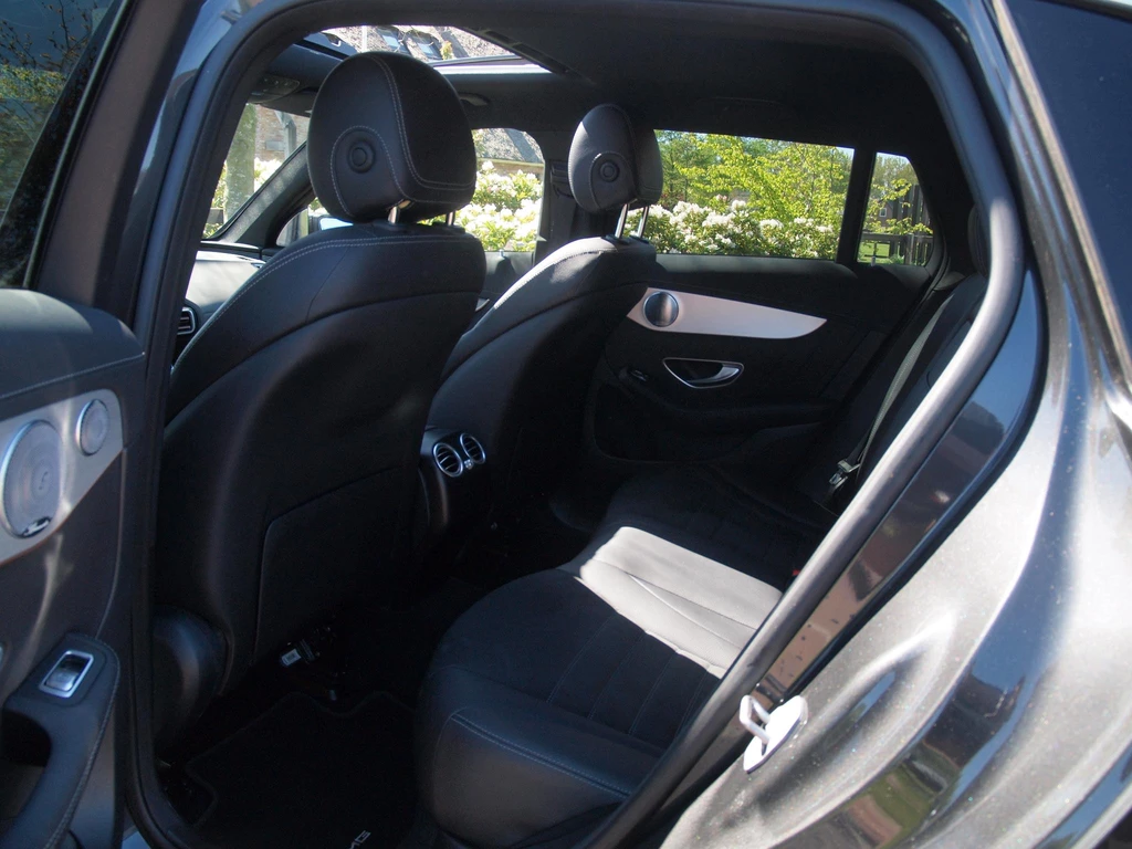 Mercedes-Benz EQC – foto 31