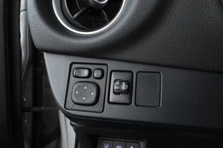 Toyota Yaris – thumbnail 18