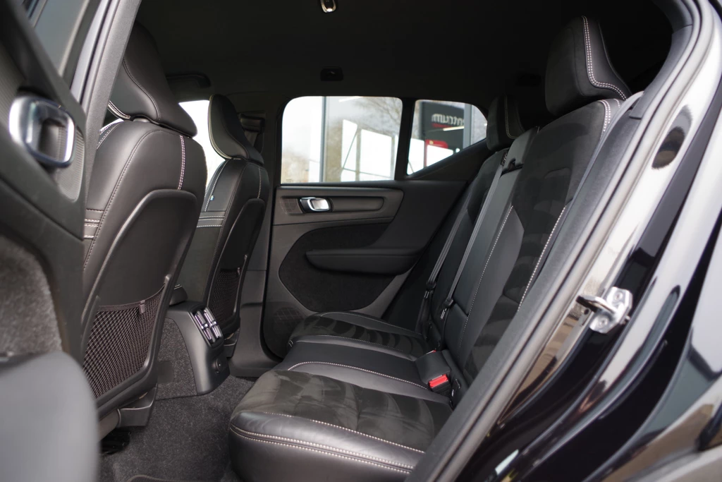 Volvo XC40 – foto 25