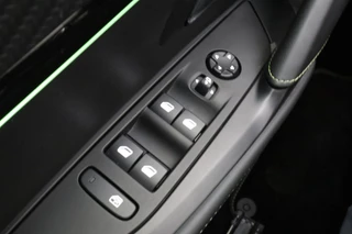 Peugeot 208 – thumbnail 18