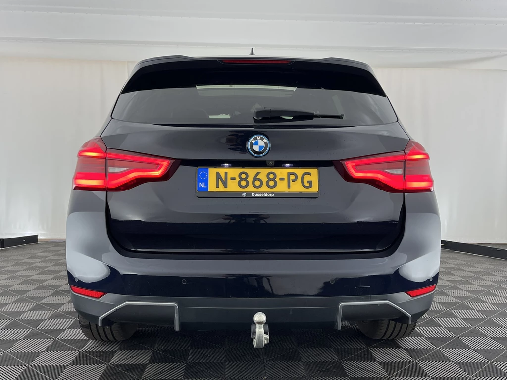 BMW iX3 – foto 3