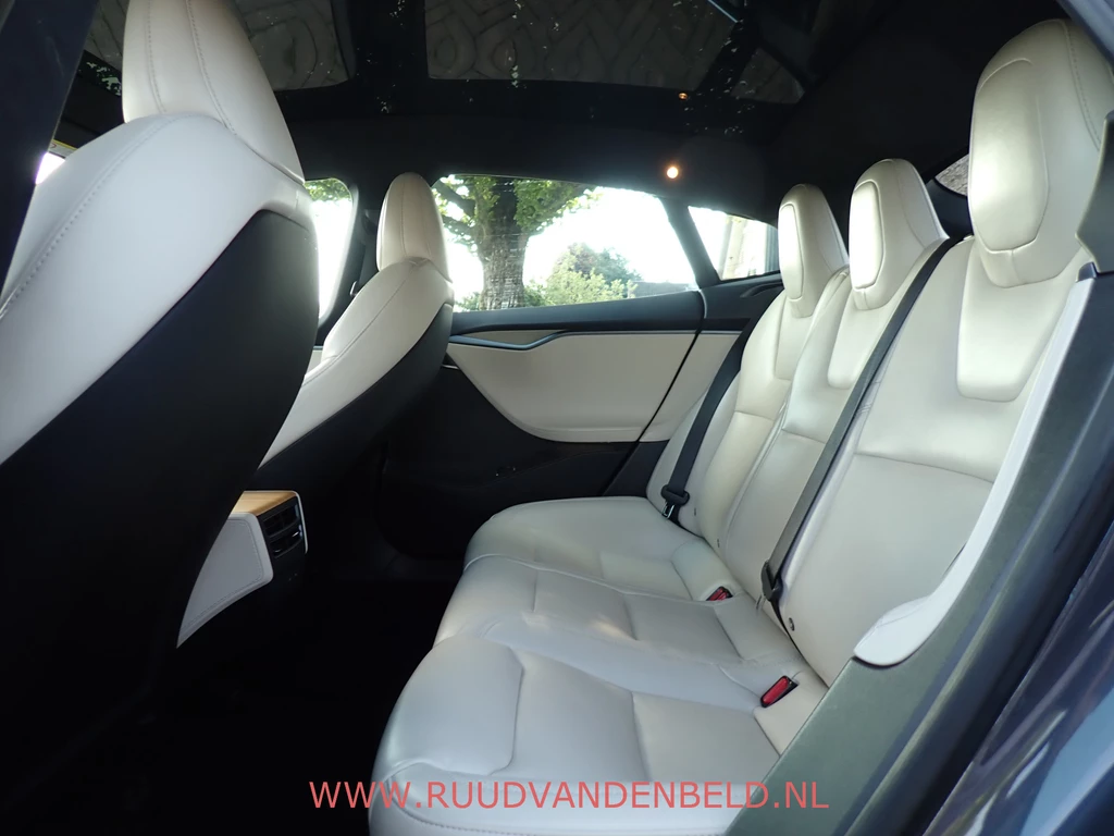 Tesla Model S – foto 13