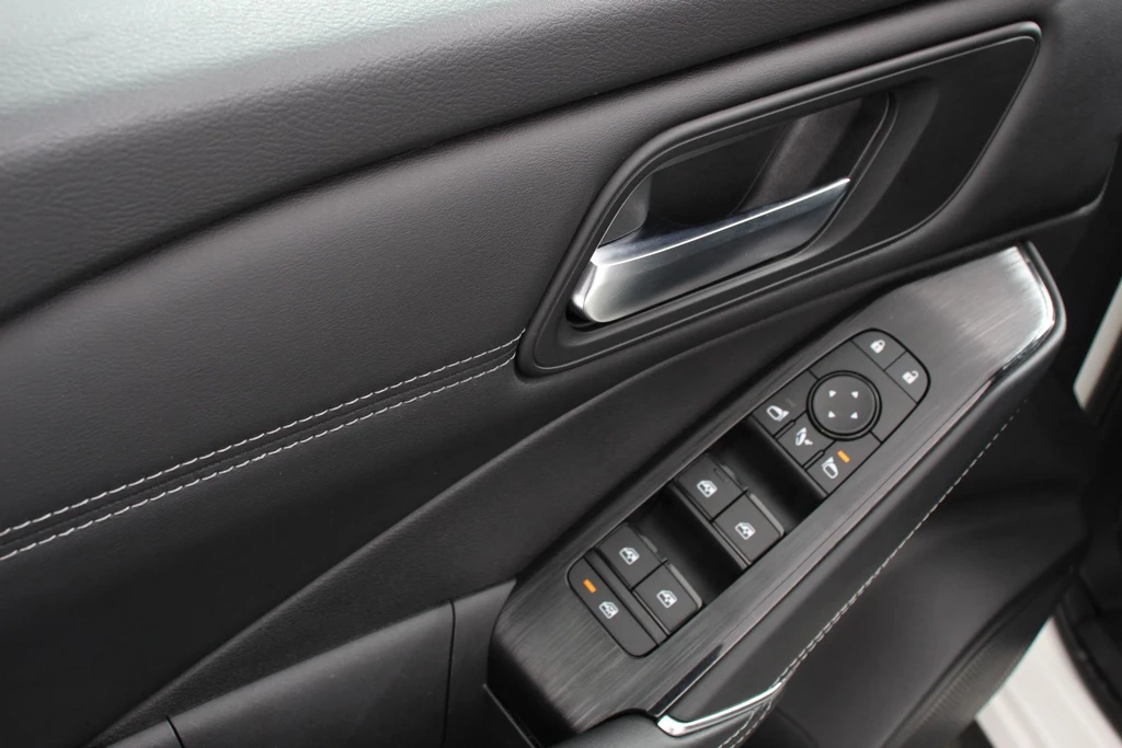 Nissan QASHQAI – foto 12