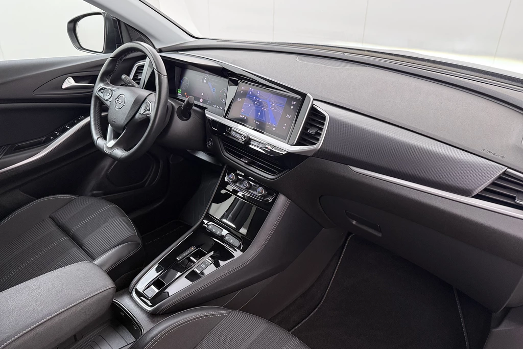 Opel Grandland – foto 16