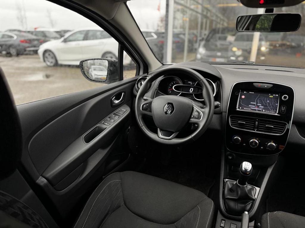 Renault Clio – foto 25