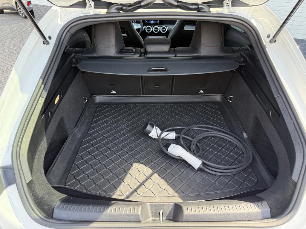 Mercedes-Benz CLA – foto 31