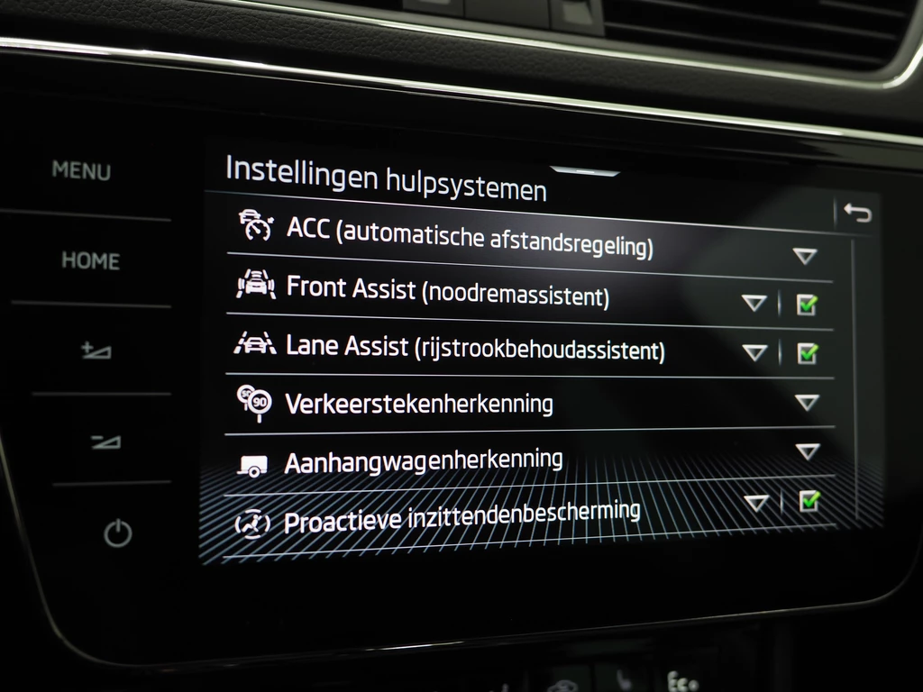 Škoda Superb – foto 30